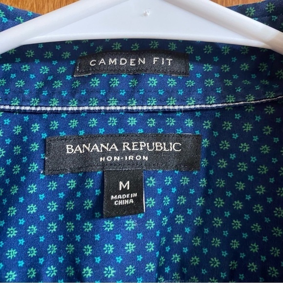 Banana Republic Men’s Camden Fit Blue Long Sleeve Button Down Shirt Size Medium - Picture 3 of 5